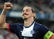 开云体育中国-哥斯达黎加节奏掌控阿尔及利亚，克瓦拉茨赫利亚关键回合不手软—一场战术与意志的博弈