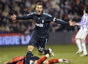 开云体育app-罗德里一锤定音，利物浦三球完胜马赛展现欧冠雄心