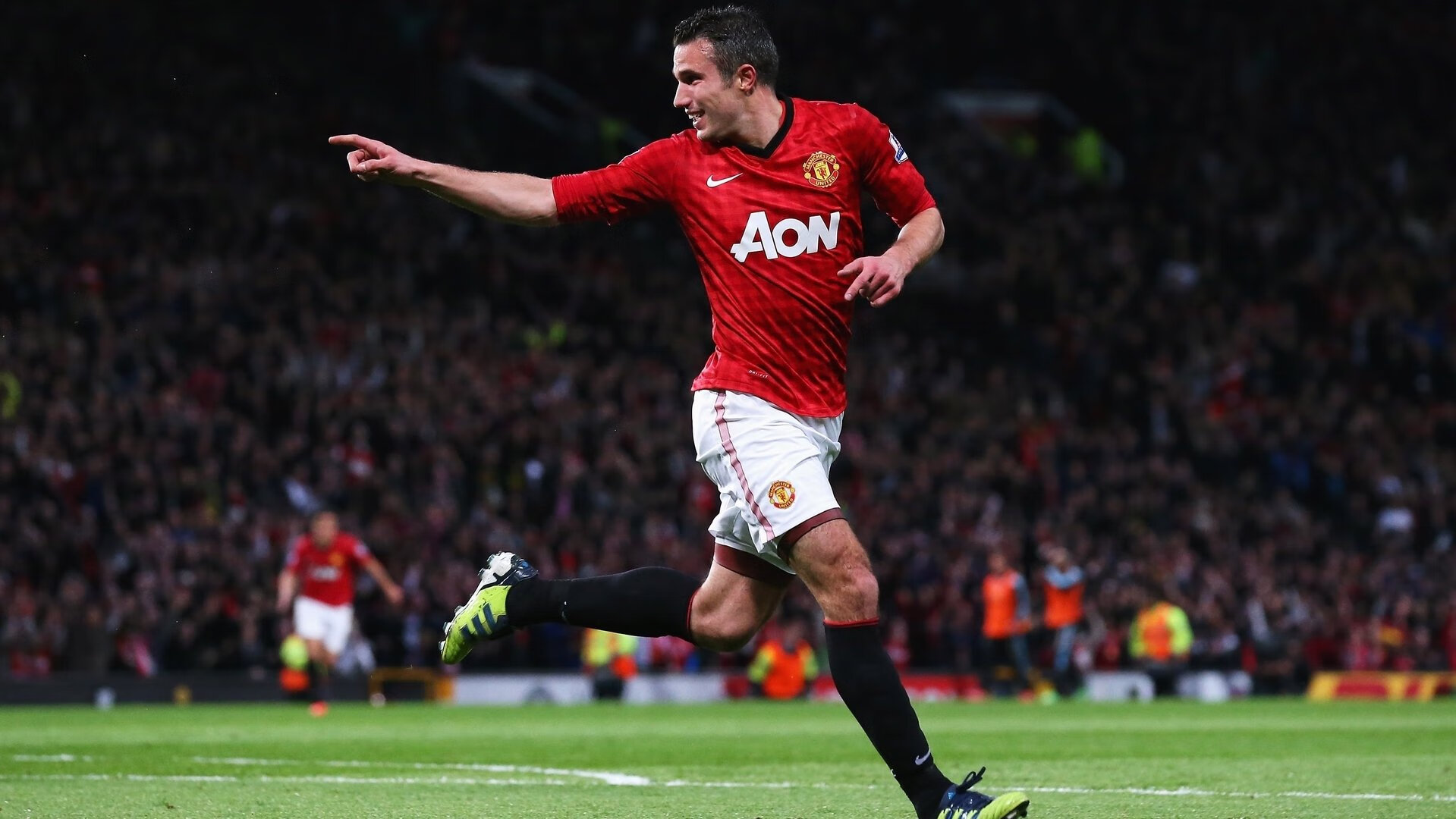 塞维利亚稳如磐石，奥纳纳一扑定江山，欧战之夜的关键先生